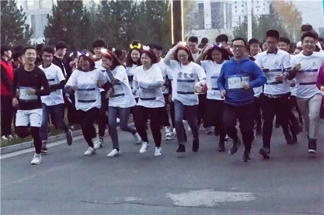 【信院力量·青联】 志愿服务薪火情 代言公益正青春