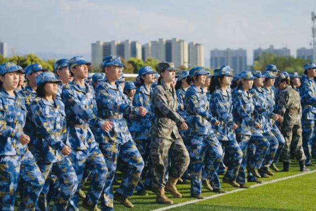 军歌嘹亮忆往昔 奋楫扬帆新征程——经济与管理学院军训特辑
