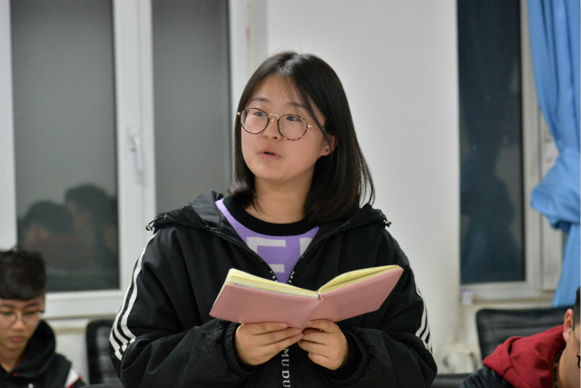 我校“点亮完满”调研实践团保险扶贫寒假社会实践活动顺利开展