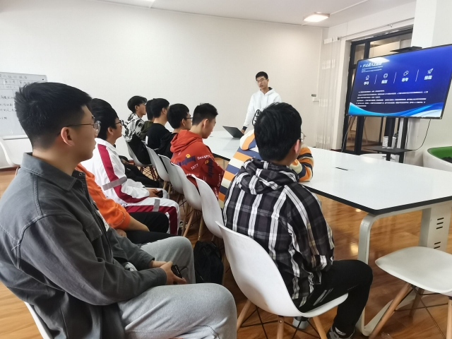 学长计划第842期:走进AI世界 共享智能生活——第一百一十五期学长计划之“走进科学,梦想启航”