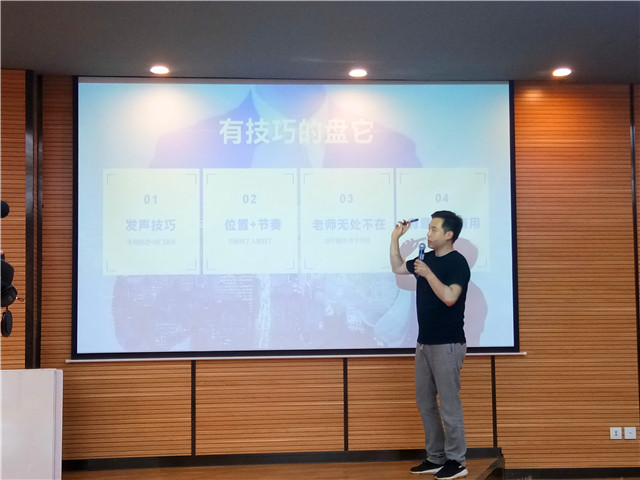 【戏剧节】在《记忆的碎片》中体悟人生 在《等待》中记录青春