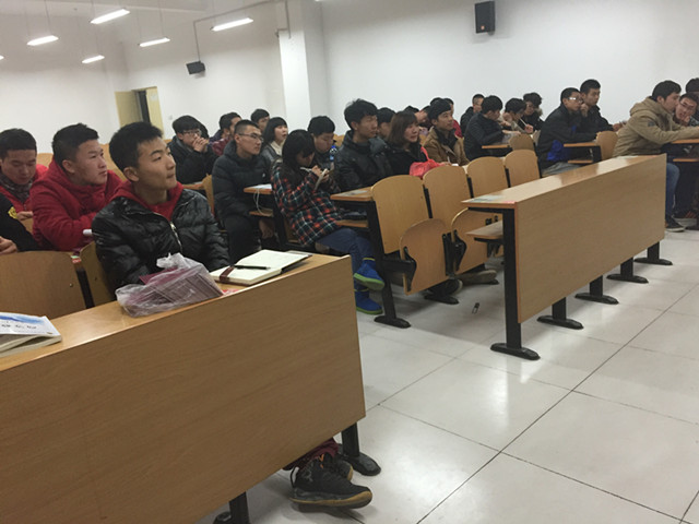 【辅导员说完满】尺璧寸阴 感恩岁月——机电工程系举办“辅导员说完满”活动