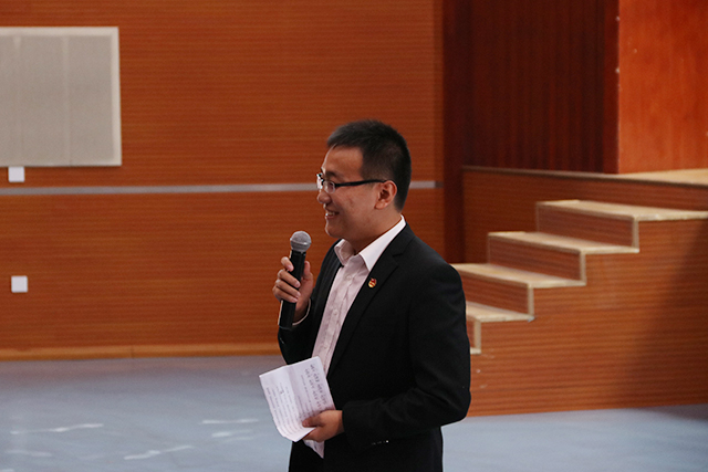校团委·学生会召开新学期干部大会