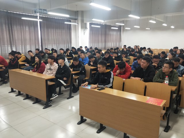 【辅导员说完满】安全伴我行——大数据学院、信息工程学院2016级辅导员说完满