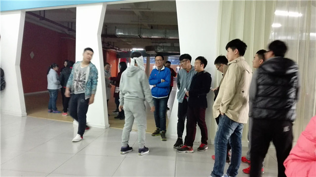 【完满班级】小善大爱 情溢三月——经济管理系物流专业举办公益系列活动