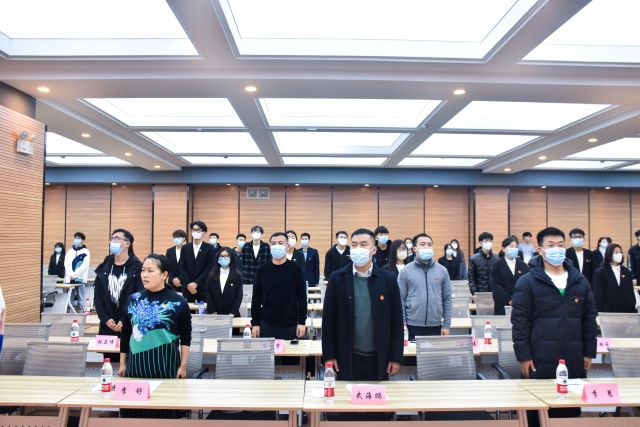 青马为梦 雏鹰未来——大数据学院、信息工程学院第十四期“青马工程”雏鹰班开班仪式