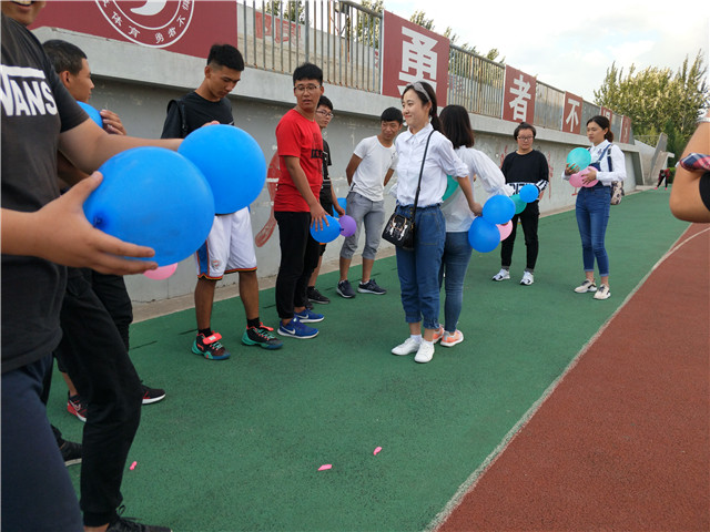【学长计划】第450期:迹艺青春 永不褪色——艺术传媒系学长计划之新生“第一课”