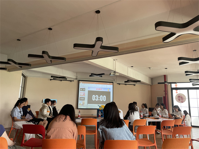 激昂陈词论 唇枪舌战决弈时——淬炼·国际商学院第十届“淬炼杯”辩论赛决赛
