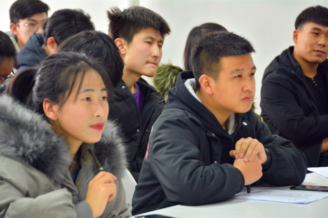 【1+1＞2】推动完满教育与学术教育联动融合发展 交流沟通助力学生成长