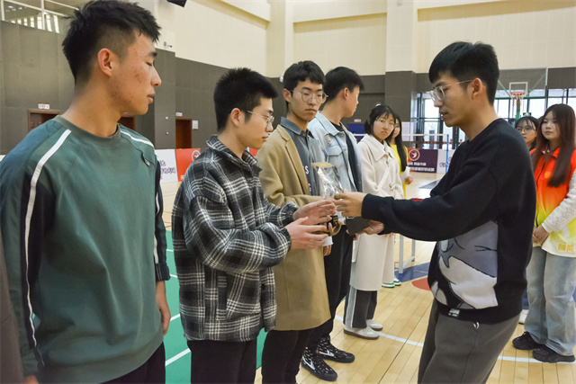 毽球飞舞 青春飞扬——第六届“阳光杯”毽球大赛圆满落幕
