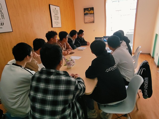 【完满班级】感前辈光辉 正我辈风骨——远景2204班10月完满班级活动