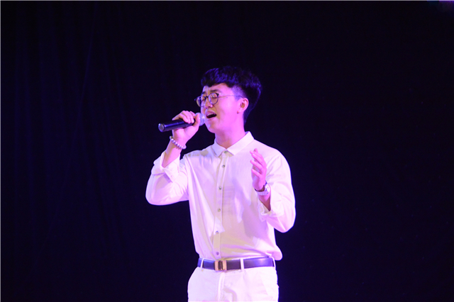 【毕业季】在青藤音乐之夜里 聆听那些道不尽的完满情