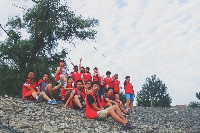 闪光的信院第191期:不徒俯视巾帼 直欲压倒须眉——赵金楠