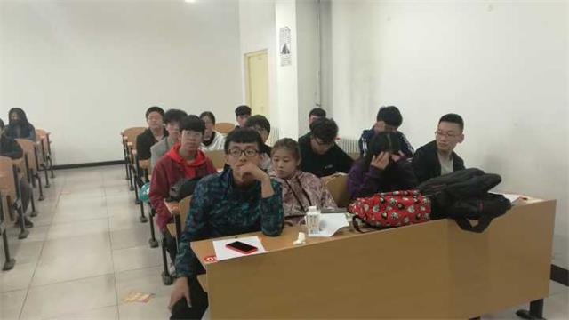 【完满班级】轻松骑行 健康生活——淬炼商学院举办五月完满班级主题活动（四十二）