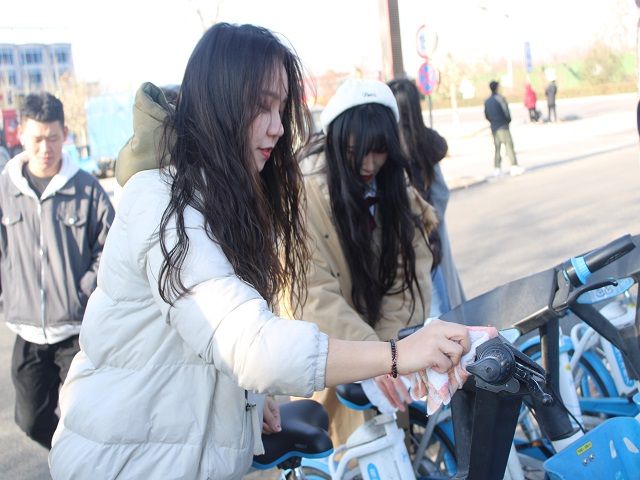 【完满班级】热心公益 为爱而行