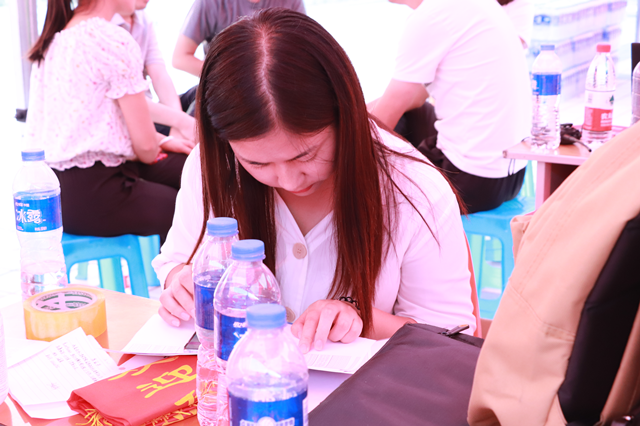 【2019迎新季】迎新更迎心 学长老师有话说——经济与管理学院开展“凝心聚力 师生携手共前行”2019年师生共迎新活动