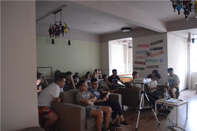 【完满班级】致我们逝去的青春——大数据学院、信息工程学院网络工程1601班级活动（一）