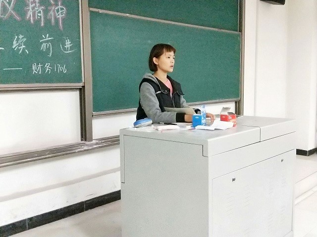 【完满班级】爱心零距离 暖情传天下——淬炼商学院“善”行青春主题活动(三十二)