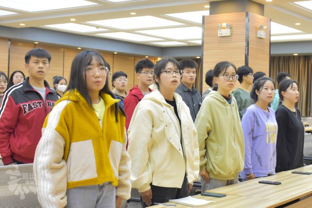 国旗班在行动第82期:心向国旗 蓄势而行