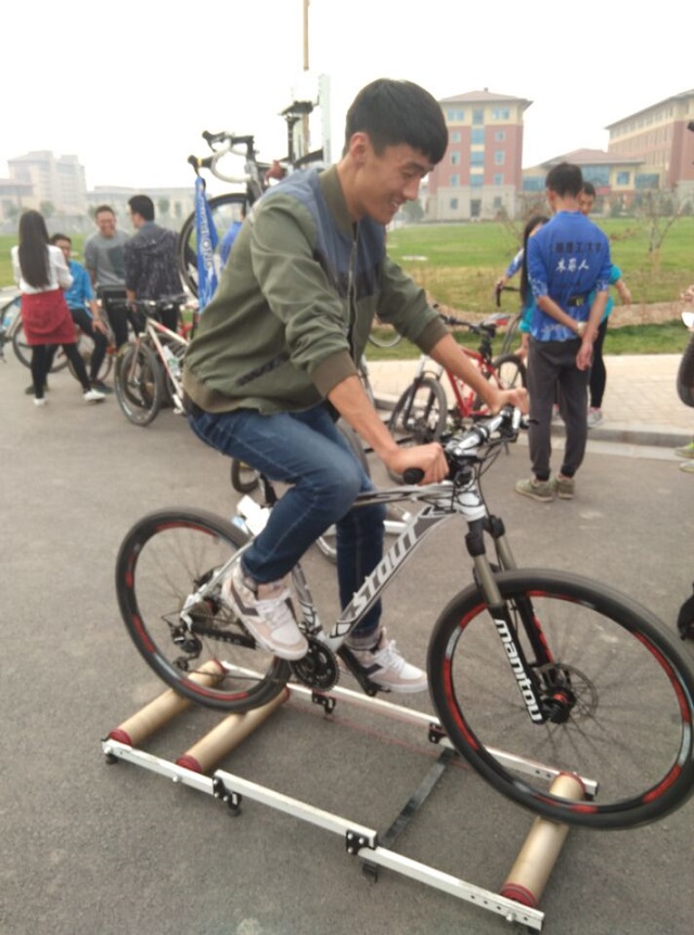 机电系协同骑士自行车协会与太原理工大学骑行社交流