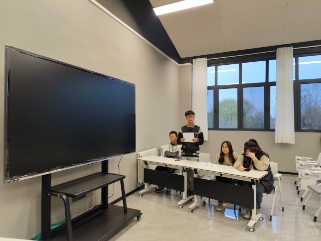 【完满团支部】群雄舌战展雄风 争锋相对辩天下——大数据学院、信息工程学院计科2205班完满团支部活动