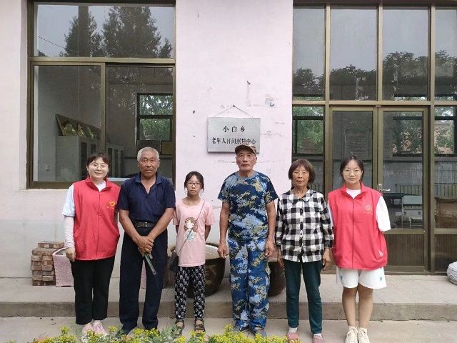 【三下乡】知行合一践初心 服务群众暖人心——食品与环境学院“青风环箕”乡村振兴实践团