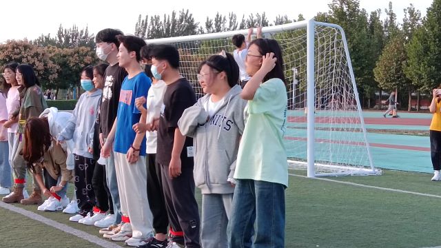 学长计划第1006期:生而有翼 不落尘埃——商务英语学院第149期“学长计划”之商英灿然“以传道之名 浮完满之风”