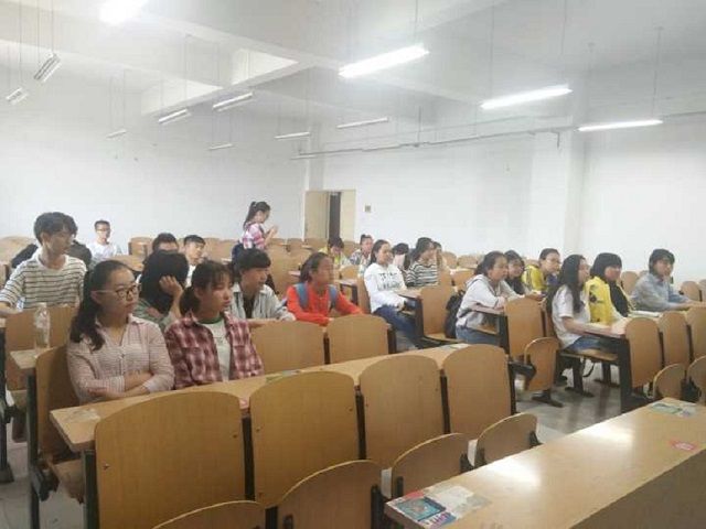 【完满班级】在音乐之路上前行——食品与环境学院园林1602班告别大三音乐会