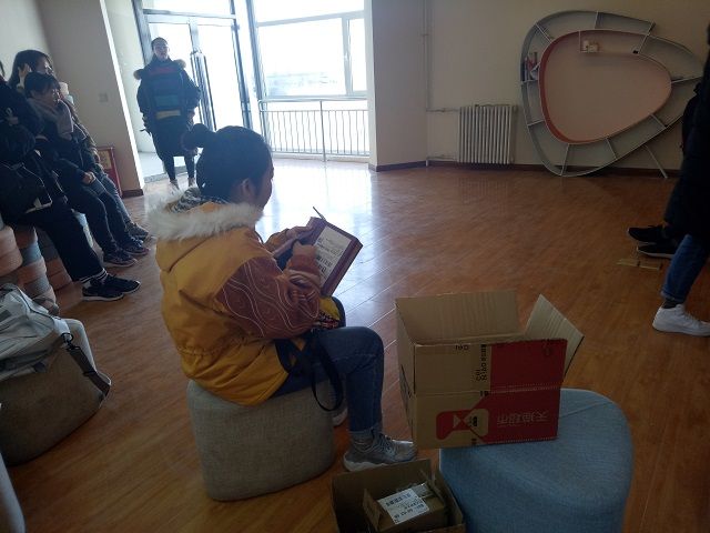 【完满班级】以益术之形 造艺术之美——食品与环境学院土管1701班班级趣味公益活动