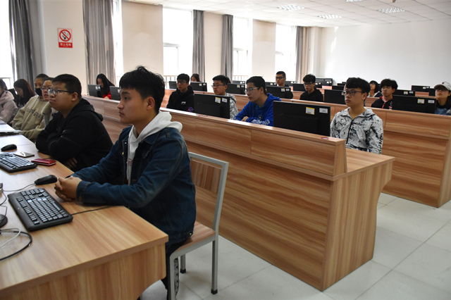 笔下生辉 艺海徜徉——大数据学院、信息工程学院宣传部举办新闻稿采编培训会