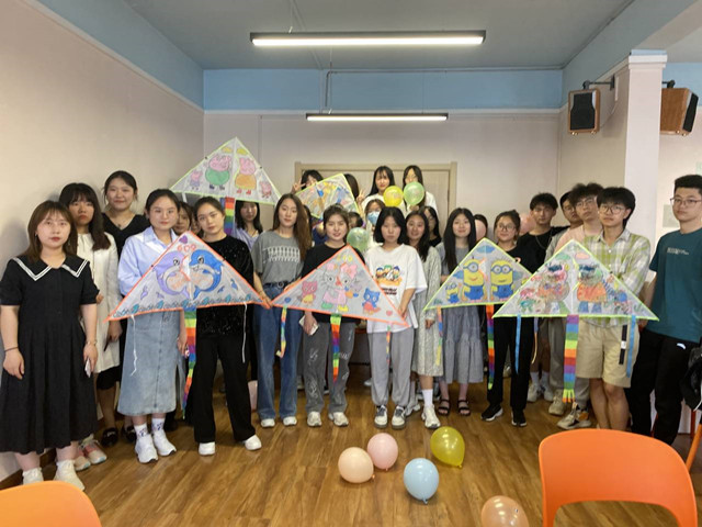 【完满班级】展现风采 手工创新——商务英语学院英语1904班、1906班完满班级活动 商务英语学院英语1904班完满班级活动