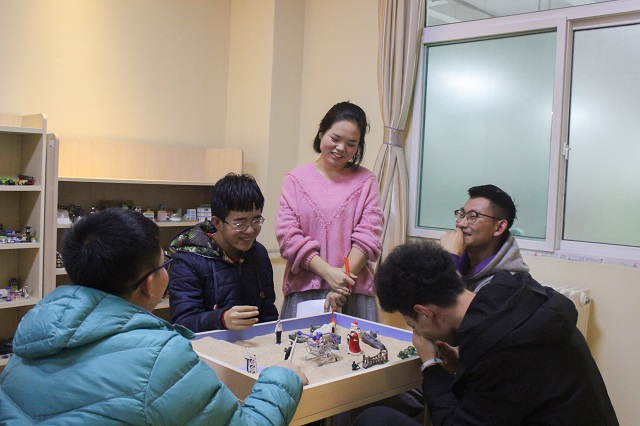 【1＋1＞2】淬炼&青藤 校媒团队成长计划（第二季）第4课——小沙盘里蕴含着无限大的世界