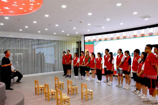 【三下乡】高义薄云美相传 慷慨仗义德为先——淬炼商学院青年益行国情观察实践团
