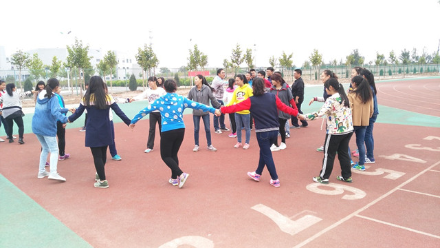 【完满班级】这一场青春  无怨无悔——环科系2015级举办完满班级系列活动