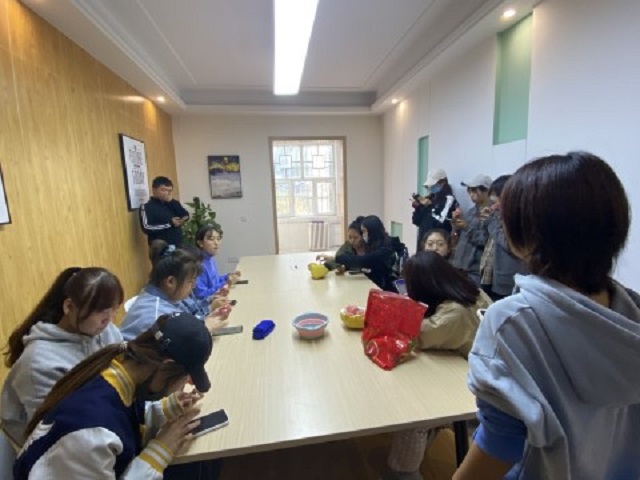 【完满班级】散播青春 燃烧激情——远景1804班10月完满班级活动