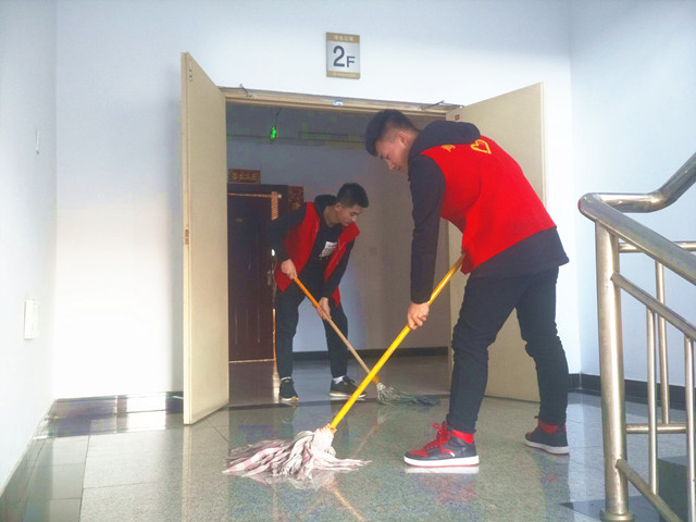 【完满班级】欢庆三八关注身边的那些女性劳动者——信工系软件1702班举办完满班级活动