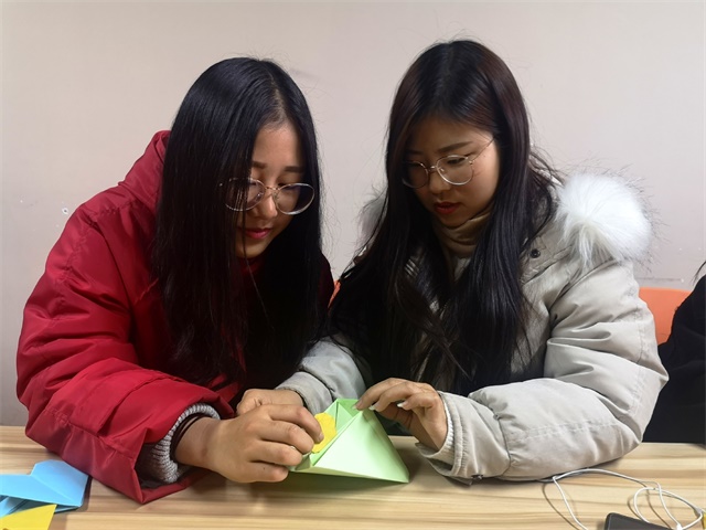 【完满班级】信封承载真情 严寒中亦有温暖——软件工程1804班“开拓进取 超越无限”完满班级活动