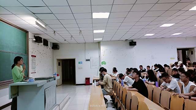 【辅导员说完满】温故而知新 烟火向星辰——大数据学院、信息工程学院2020级辅导员说完满活动