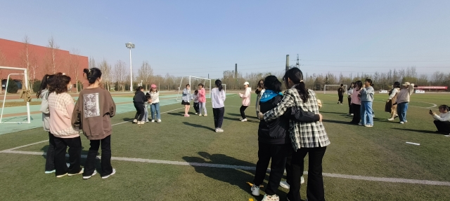 与春相约 花期不误——商务英语学院四月上旬完满团支部活动集锦