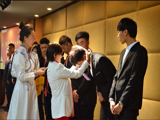 艺术传媒学院举办第六届学生会成立大会暨学生干部培训会第八期第二讲活动