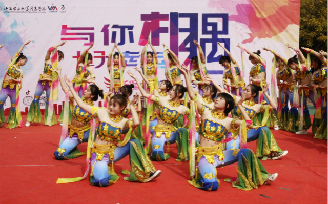 有幸你来 不负芳华——“芳华IV”舞蹈专场