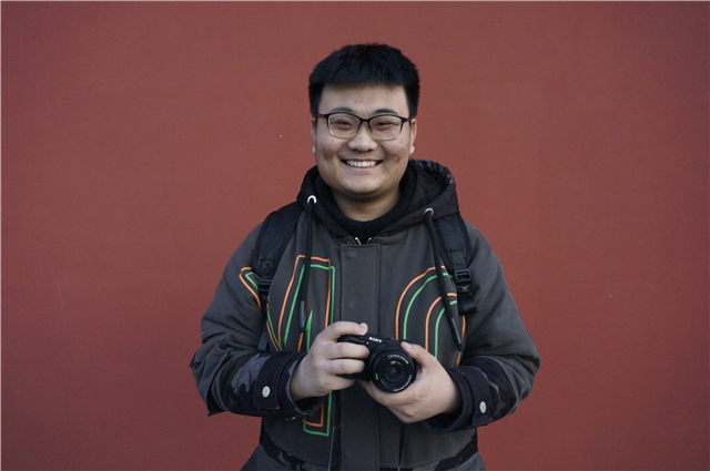 闪光的信院第264期：以青春为证做荧幕后的“超级英雄”闪光青年•王超智