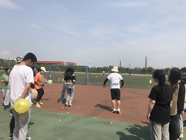 【完满班级】点燃激情 挥洒汗水——食品与环境学院食品2001班完满班级活动