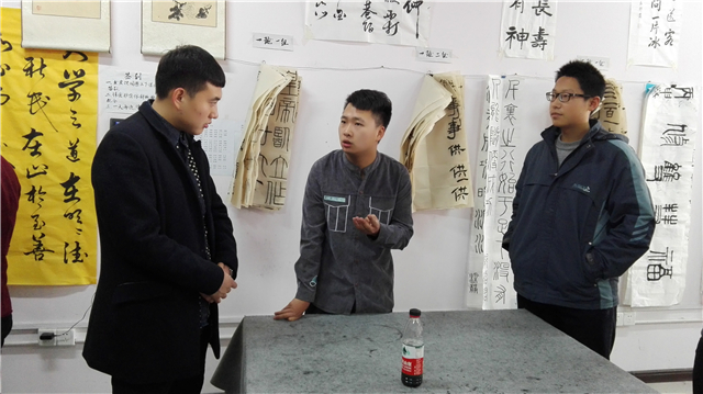 山西应用科技学院学生社团联合会成员来我校交流