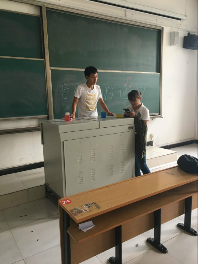 信息工程系2015级完满班级活动