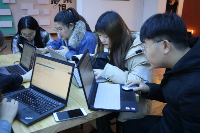 凝聚共识 成就不凡——外语系开展学生干部培训会