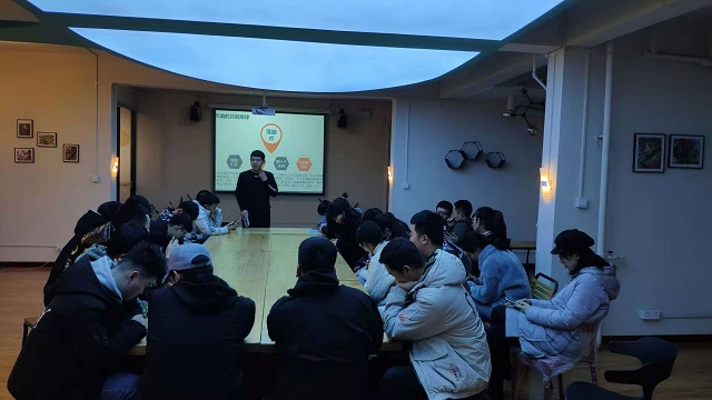 【完满班级】增思辨 促团结——大数据学院、信息工程学院计科2012班完满班级活动