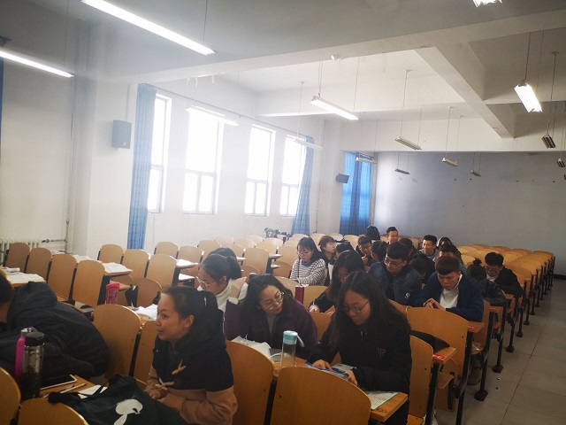 【完满班级】诗意生活 馨香簇簇——淬炼商学院十月完满班级主题活动（二十八）