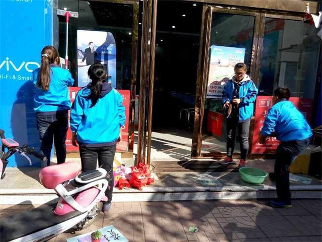 环科系启动“一元闯金谷”首届城市生存挑战赛