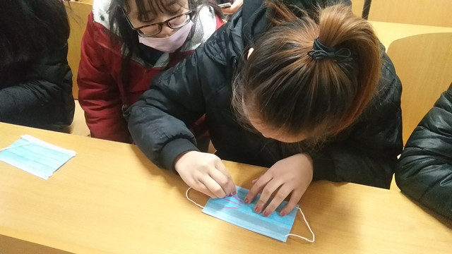 【完满班级】创生活之美 享青春之趣——外国语言文学系举办12月完满班级活动